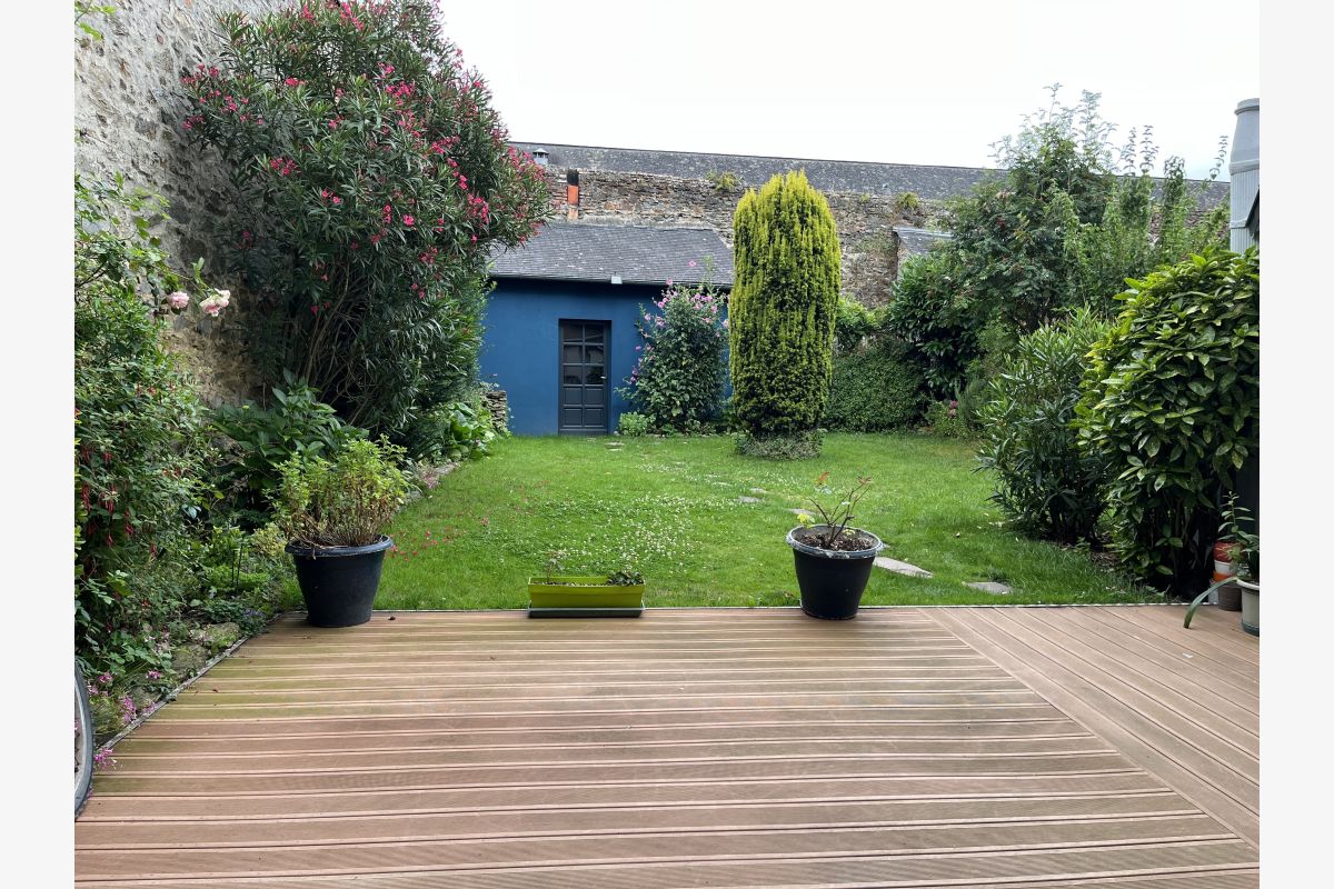 Photo 1 LAVAL