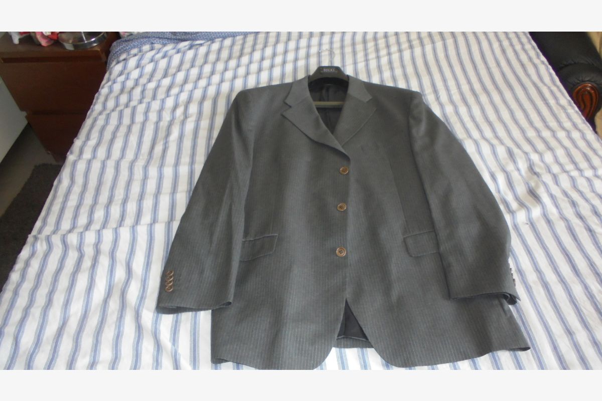   Veste de costume grise à rayures taille 60 Cerruti  neuve - 30249985_61a21720e49fe7451b2a4278359c4f64.jpg