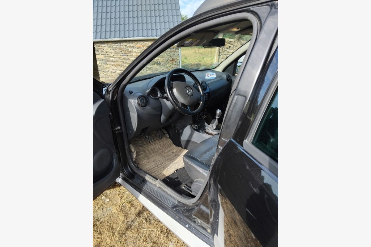 Dacia Duster - 30250000_93ff2a8598b9b5fabce15dd87efc1569.jpg