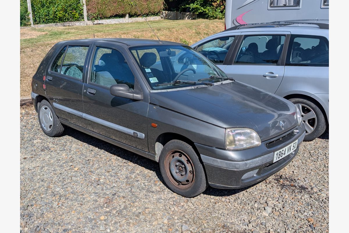 Photo 1 Clio I diesel