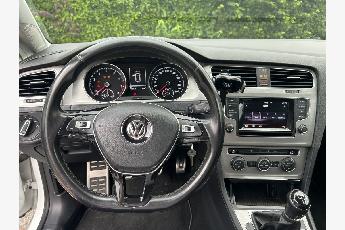 Golf VII 1.4 TSI - 30250565_9de0d3ecbf8a5e53d234cf1cde1274ce.jpg