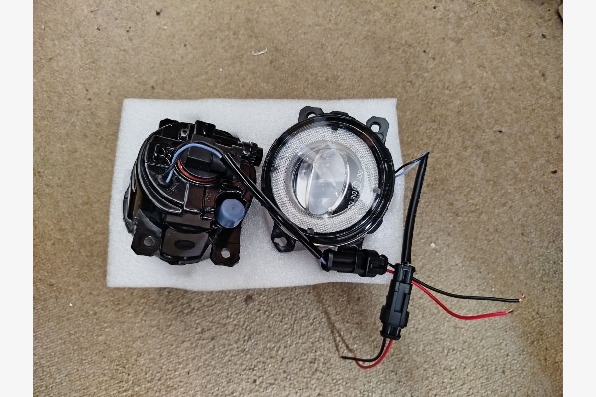 Anti brouillard Mustang 2014 - 30250614_17a30f7694bcbca7e1552e4600ef3174.jpg