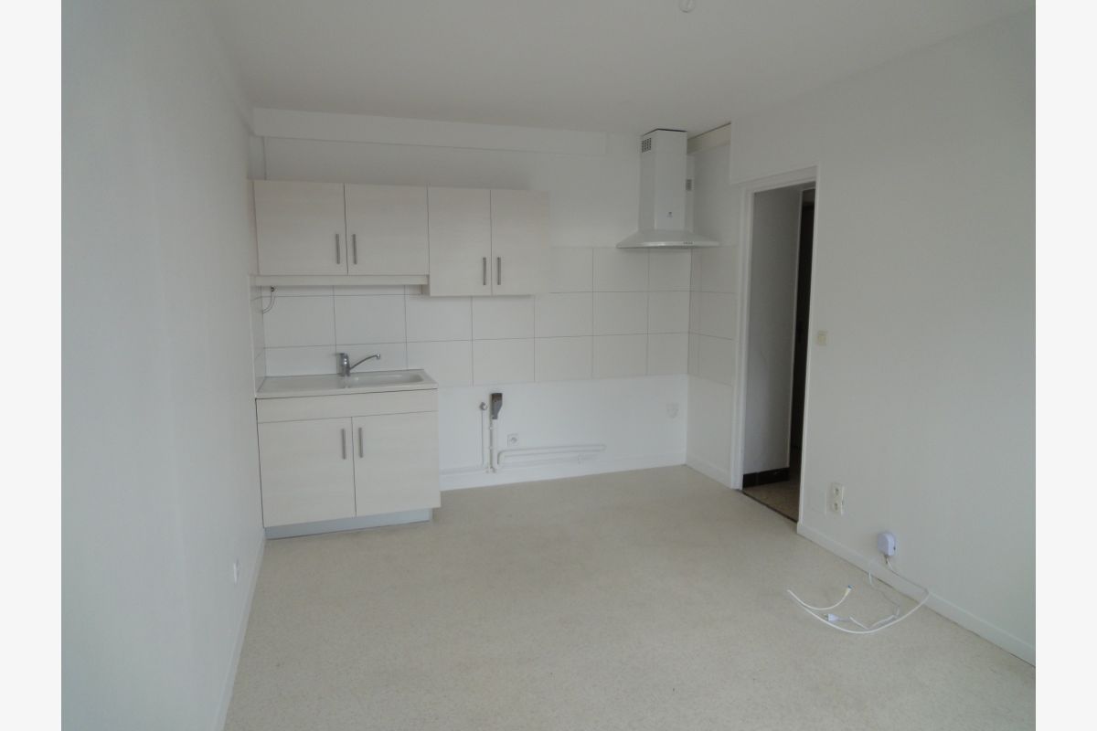 Photo 1 BLAINVILLE SUR MER PETITE MAISON 2 PIECES
