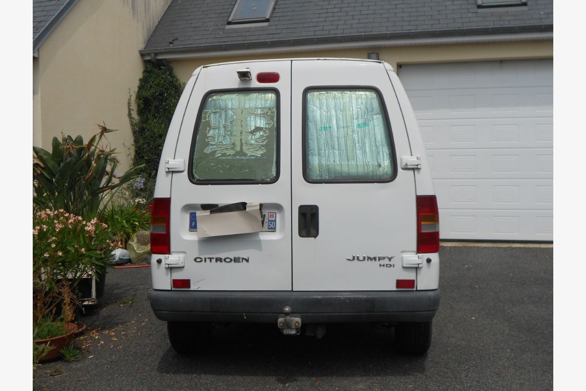 Citroën Jumpy entier pour pièces - 30250882_4dee2fc52169d0582fe5d768e2f11f10.jpg