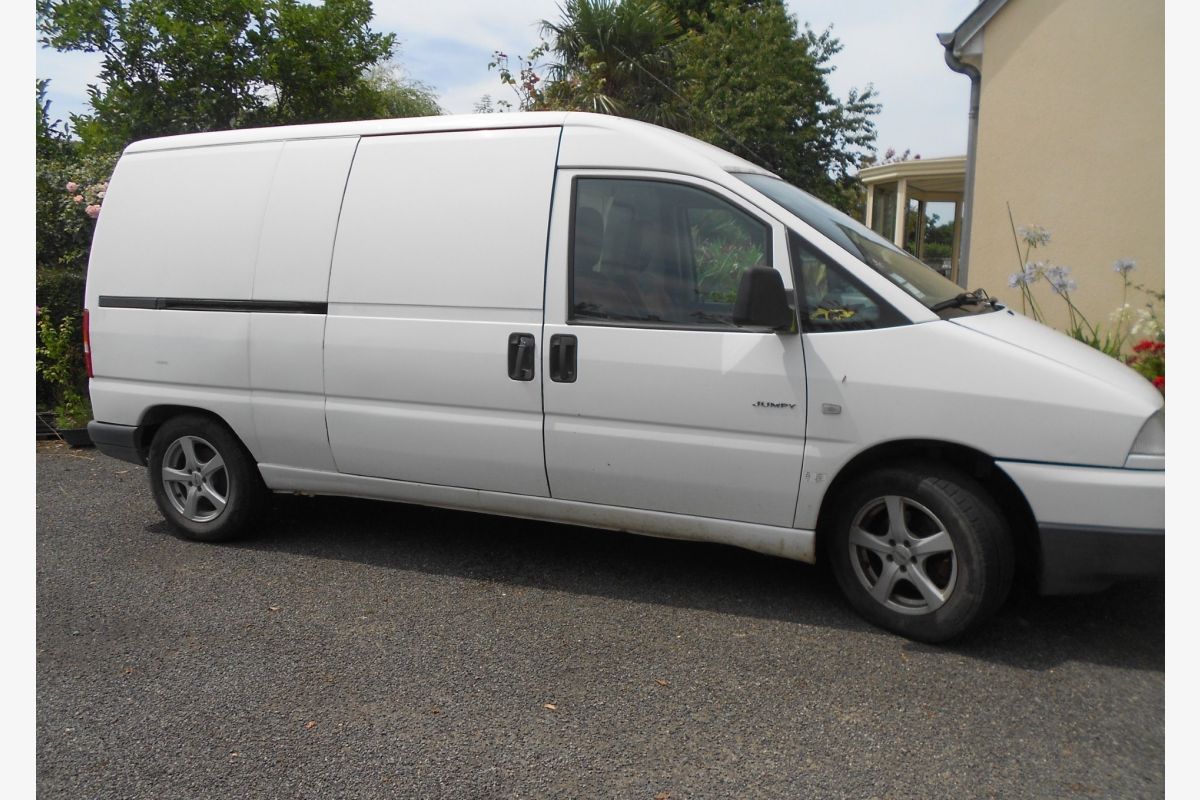 Photo 1 Citroën Jumpy entier pour pièces