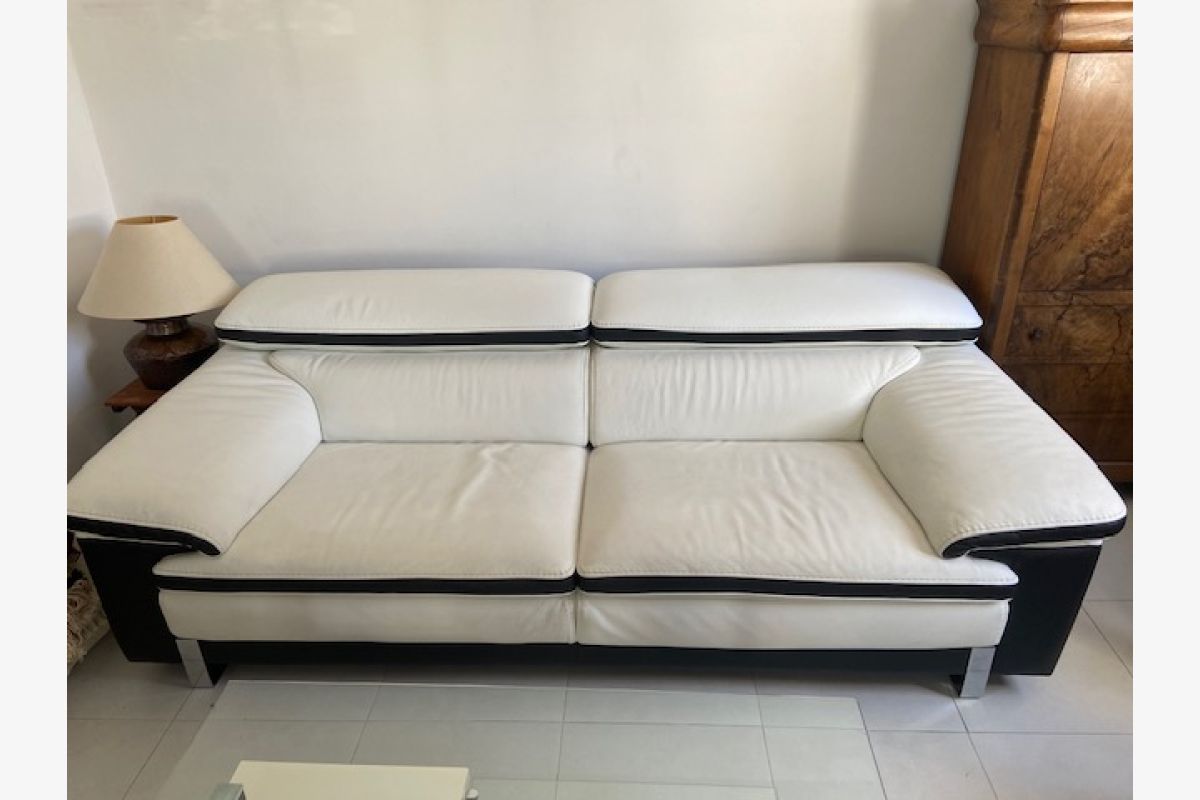 Canapé de luxe blanc - 30251469_d5ce867368824c243a25e91b6078ea27.jpg