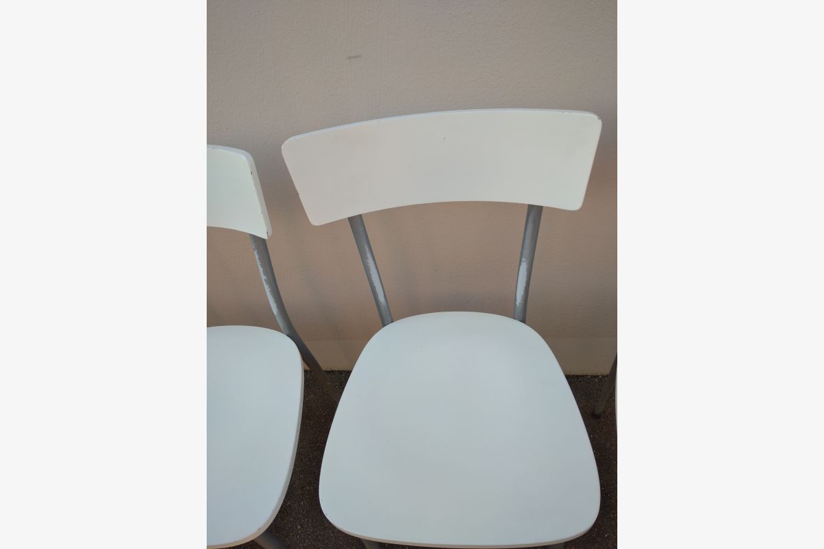 4 chaises de cuisine - 30251503_41e9a37a7eafb7feac00d4254dfe6e17.jpg