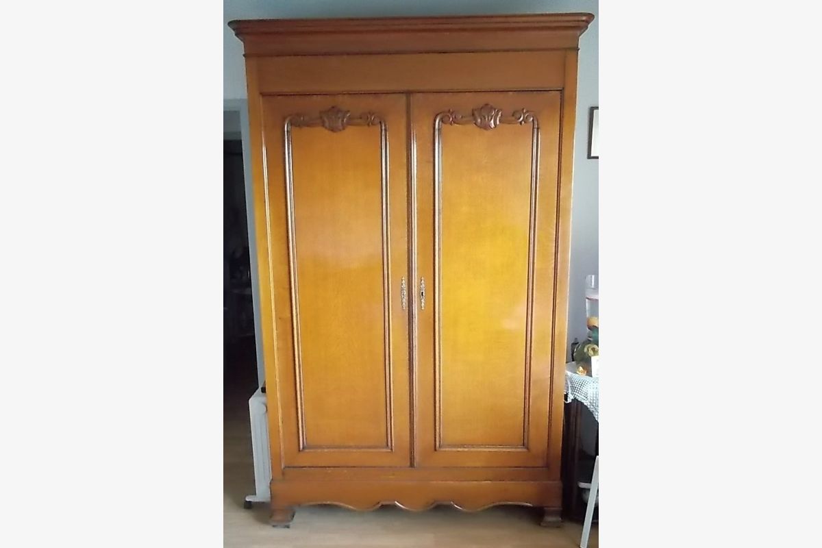  Grande armoire de rangement - 30251558_e555319e223ec07ad6925e12fb745315.jpg