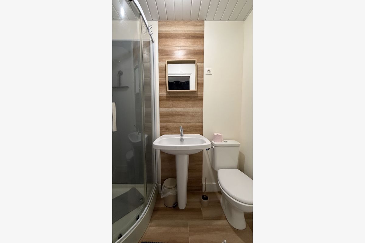 à louer logement meublé - 30251620_526ab1378c6798bd4ccd89f636a9aad9.jpg