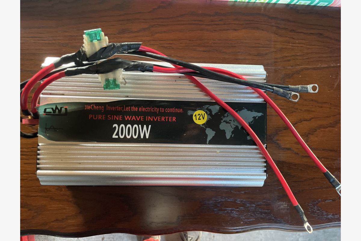 Photo 1 Convertisseur 12V 2000W