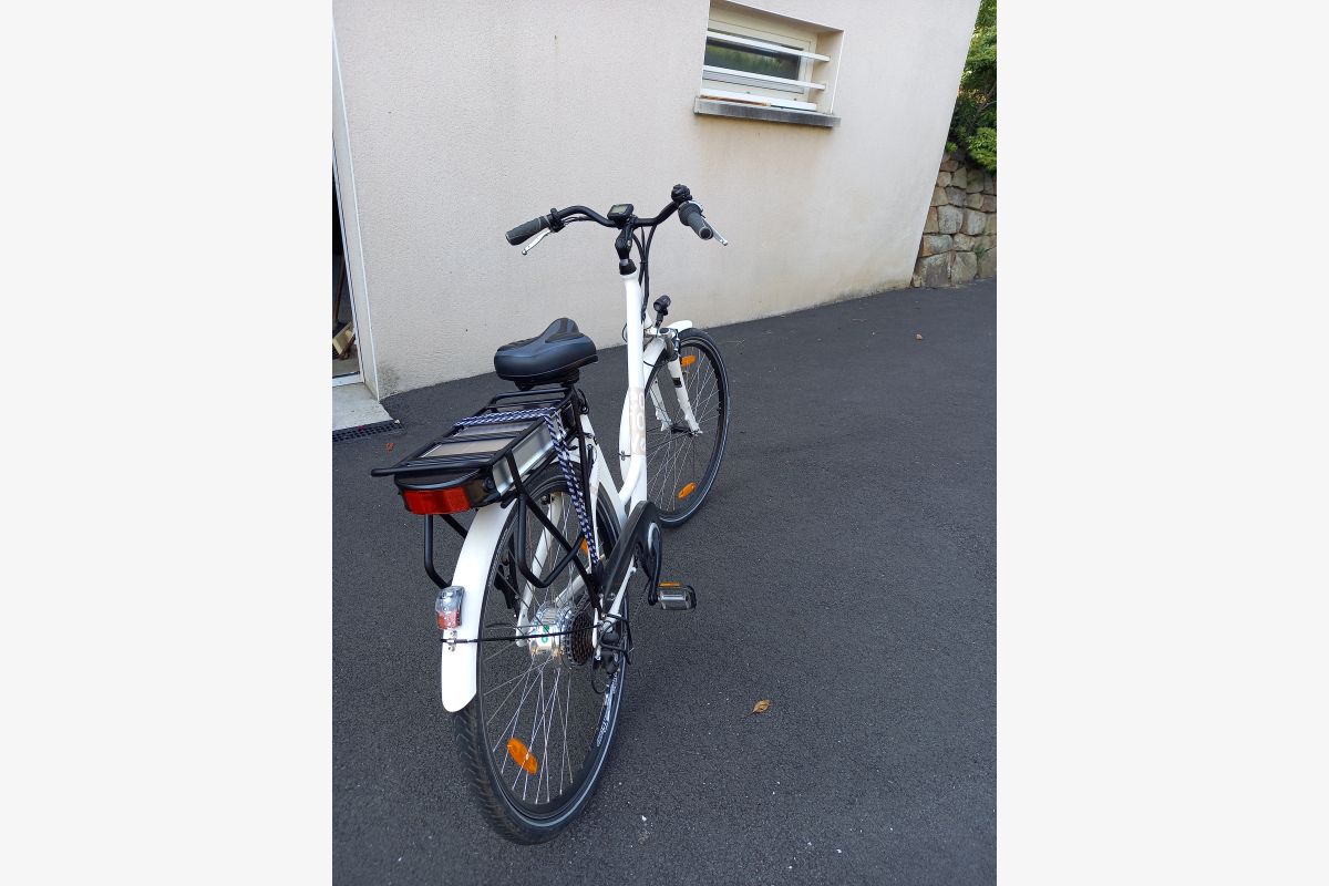 A v. vélo électrique - 30252060_b6b1fd8f88f651360aa464173d5a49fa.jpg