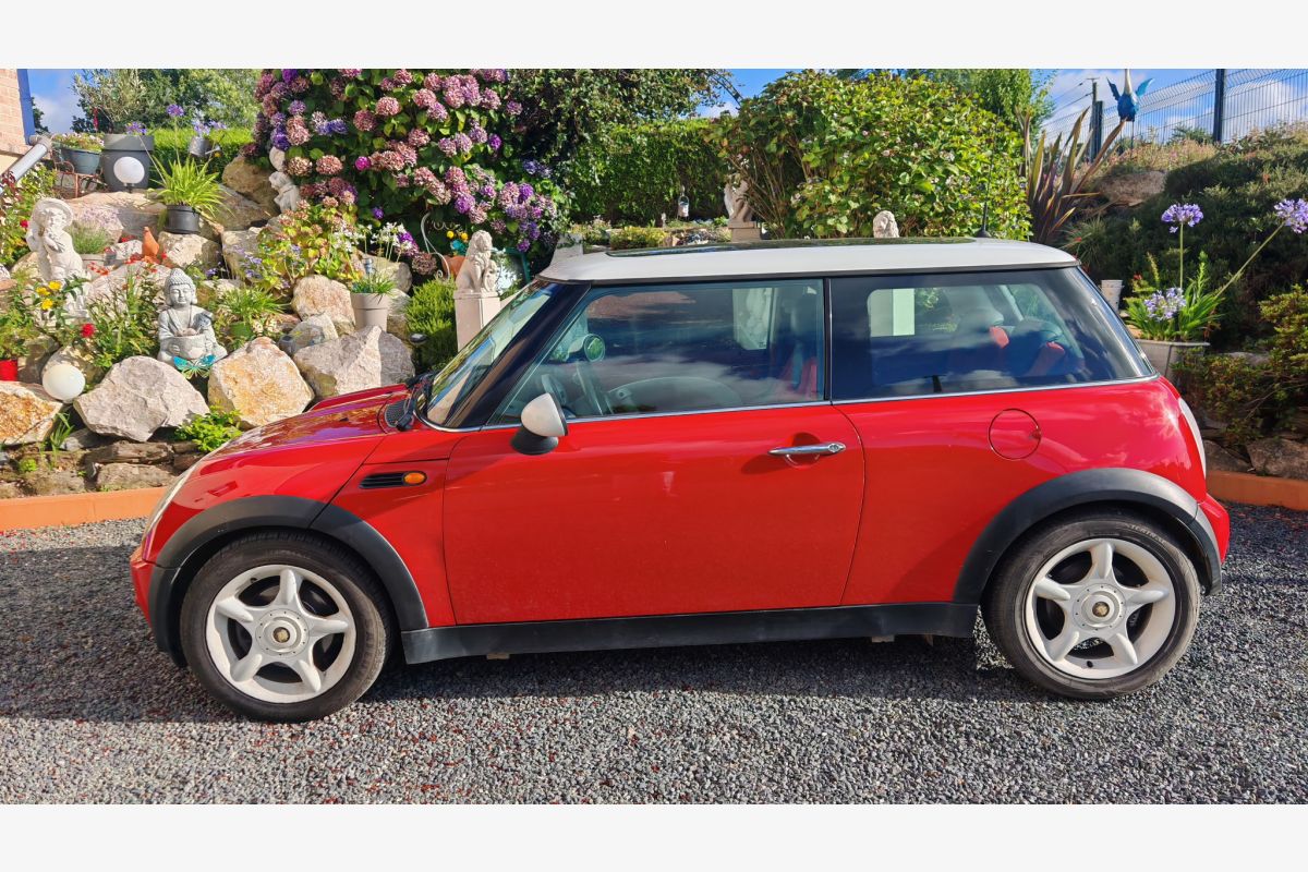Photo 1 Mini Cooper