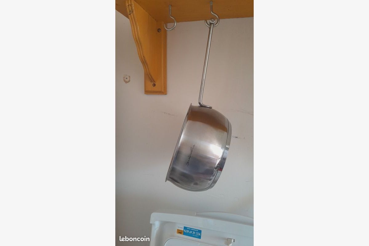 Photo 1 Casserole Beka line gradué 2 litres, acier Inoxydable