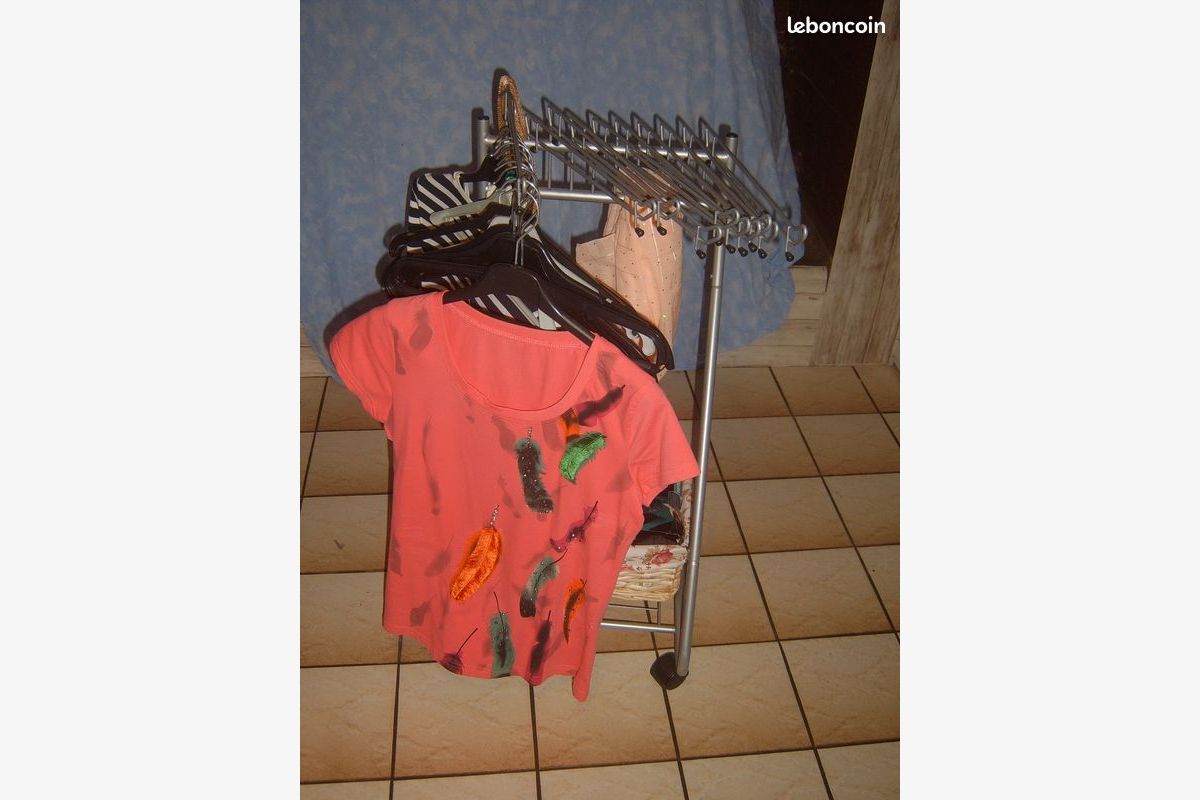 Photo 1 Dressing 10 double tringles métal pivotant sur roulettes, état neuf