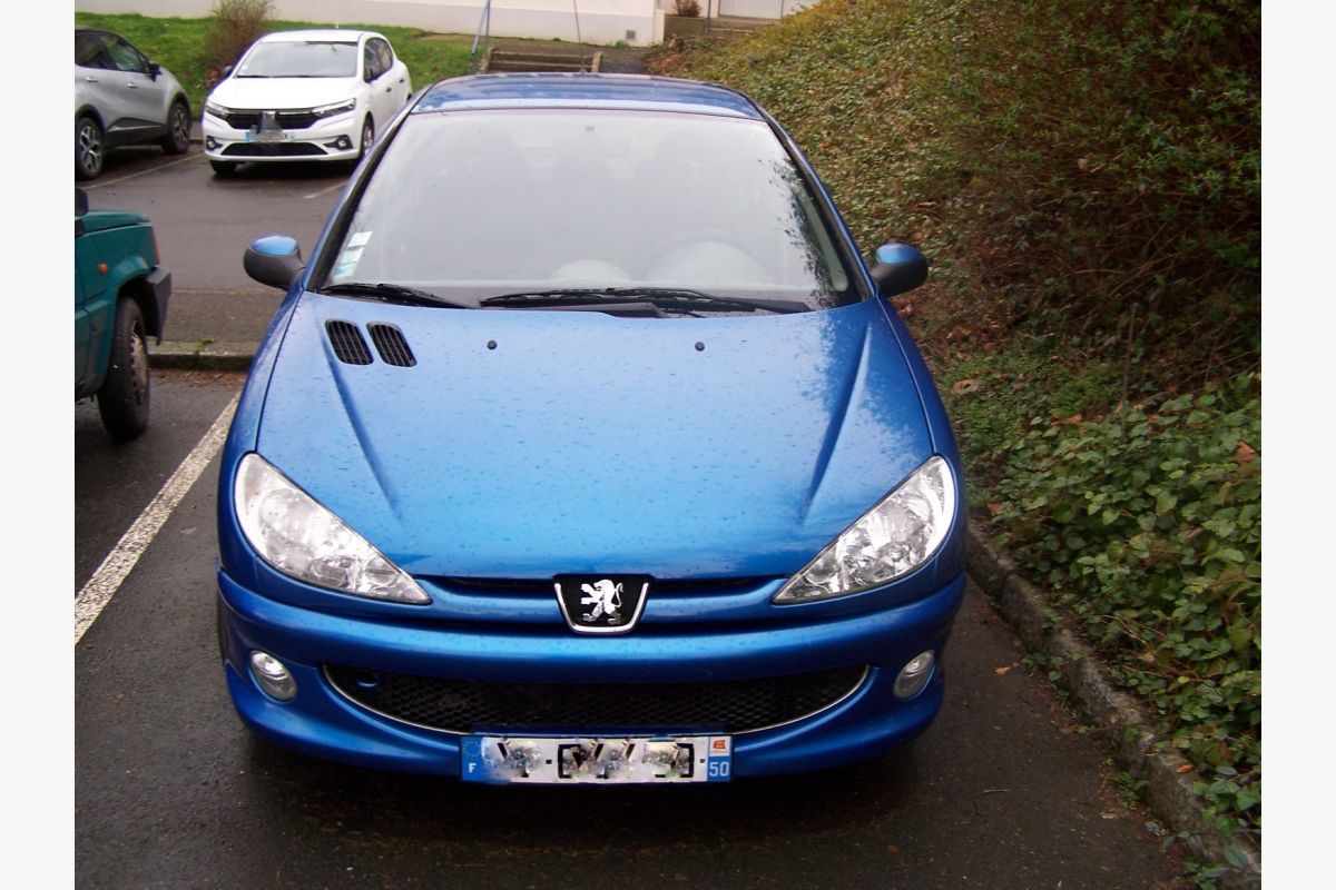 Photo 1 206 1.4Hdi roulante 500€