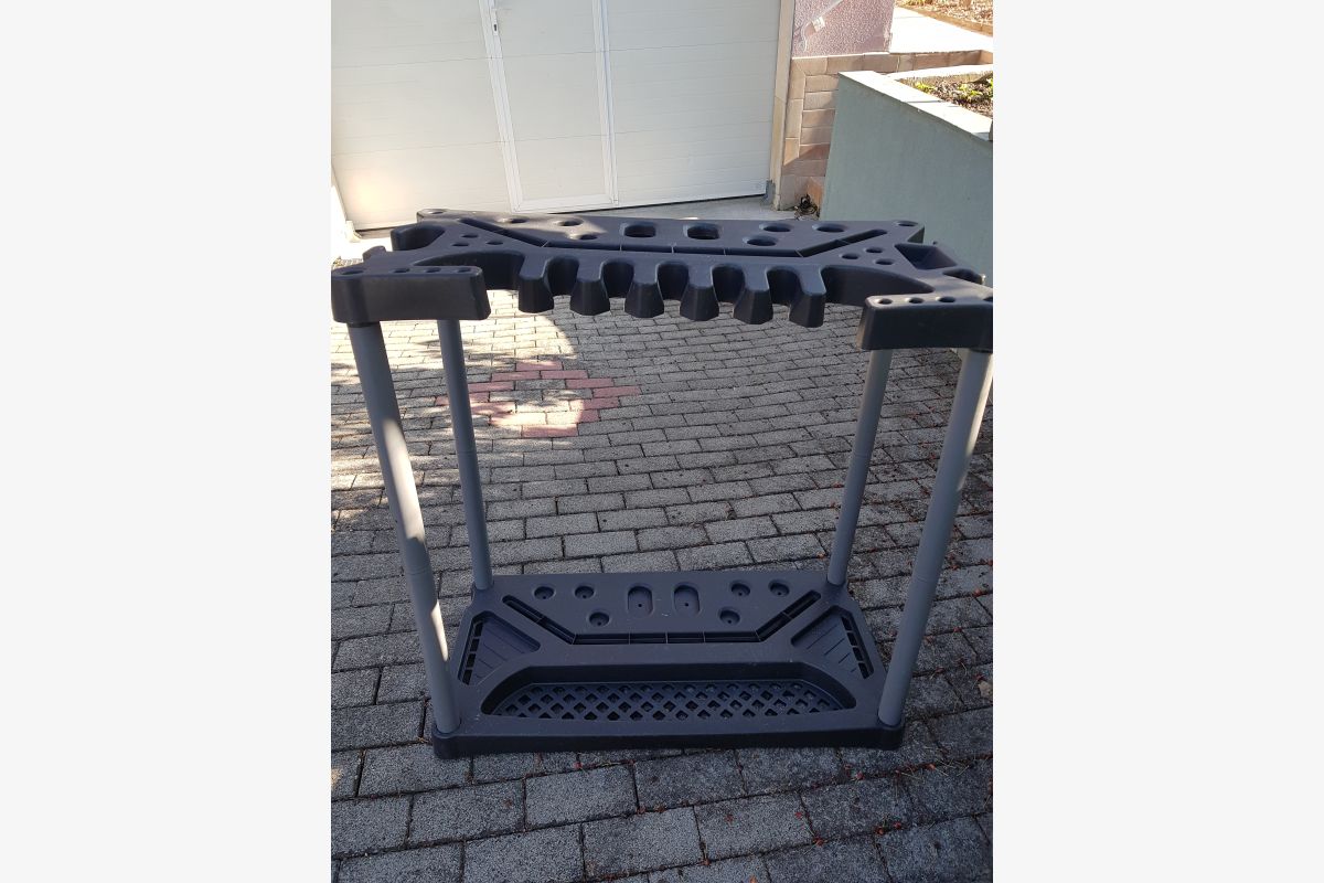 Photo 1 Range outils jardin