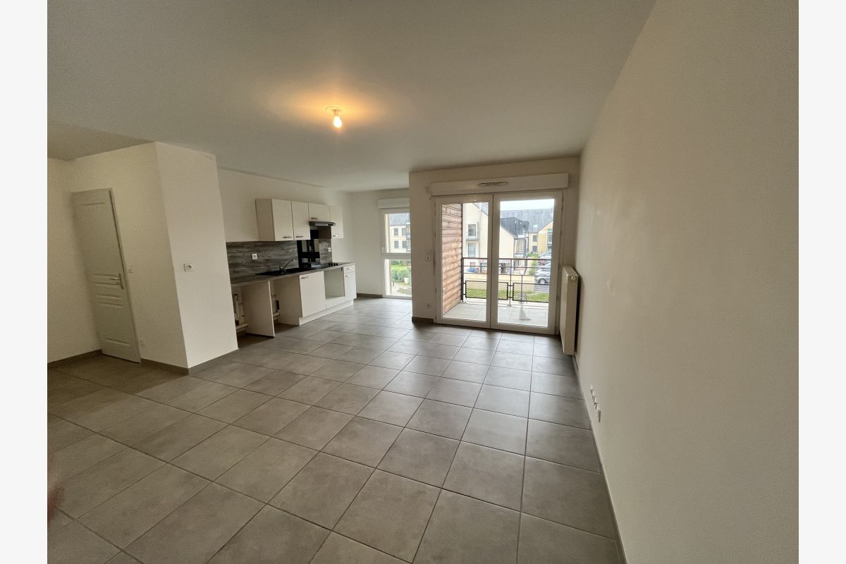 Photo 1 Appartement T2 lumineux de 45 m² avec balcon et 2 parkings – Proche Honfleur