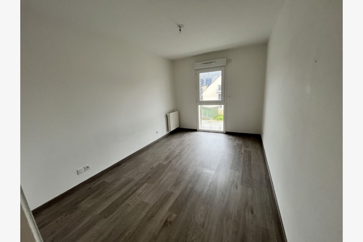 Appartement T2 lumineux de 45 m² avec balcon et 2 parkings – Proche Honfleur - 30252729_60dfb1bae7d597aeccad30d0f033e225.jpg