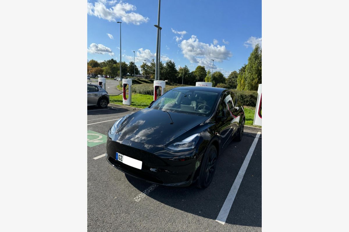 Photo 1 Tesla Model Y Propulsion