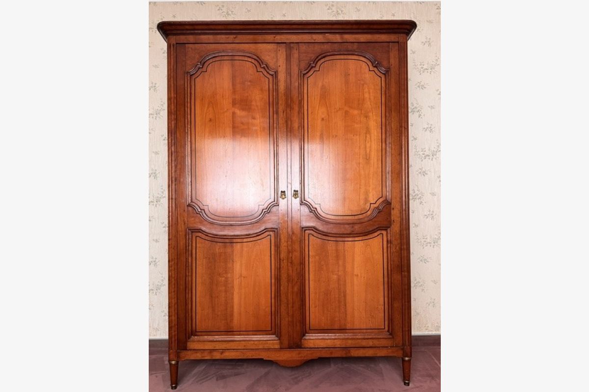 Photo 1 Petite armoire Louis XVI