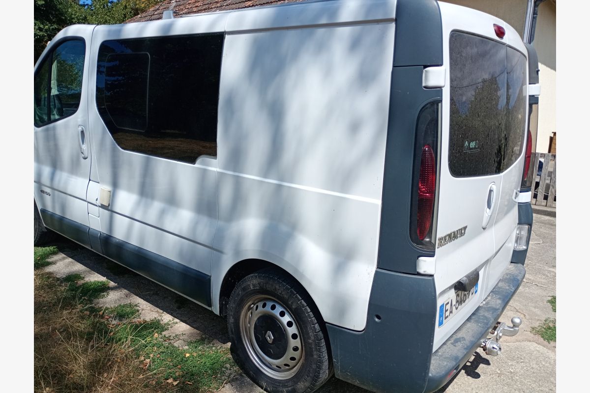 Trafic 2 à réparer  - 30253581_6bd743945e63459259118dcf1fc4fbff.jpg