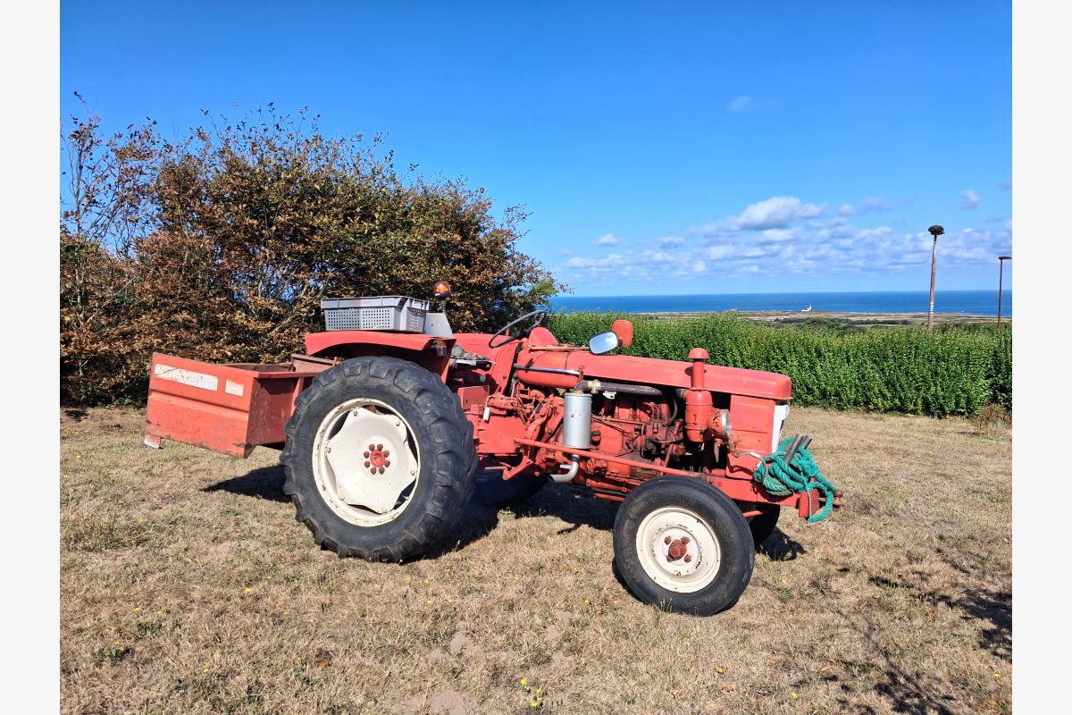 Photo 1 Tracteur Renault