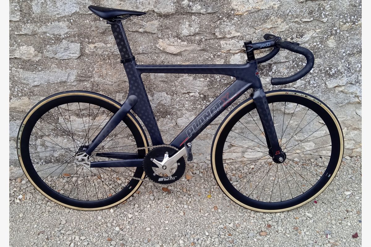 Vélo de piste  - 30254562_61011fa83eeb3615a8902001f250ee11.jpg