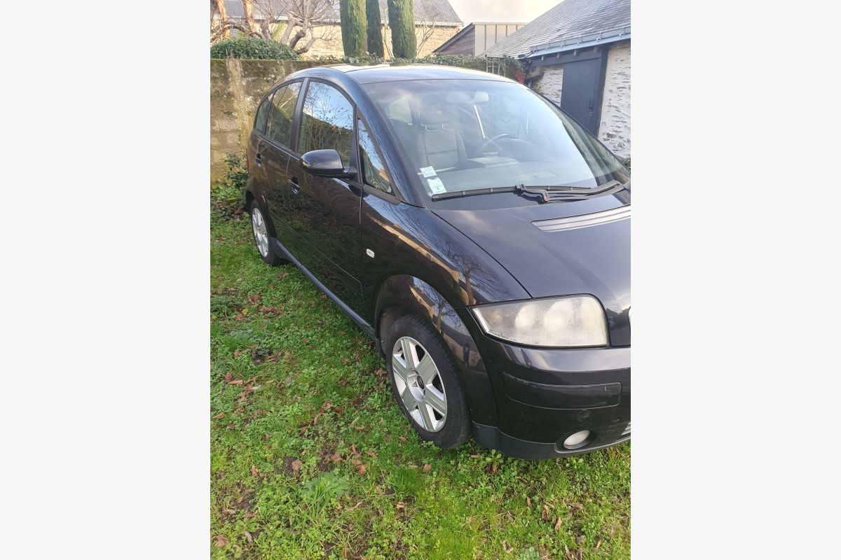 Photo 1 AUDI A2 1.4 TDI 90 cv pack