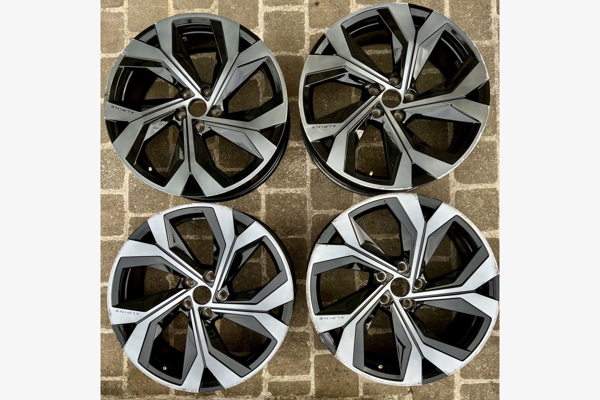 Photo 1 Jantes Renault Austral Alpine 20 pouces Daytona diamanté - 8J 20 5 40 - 235/45/R20 - Iconic Esprit Alpine E-Tech full hybride 200ch 2023 - TBEG