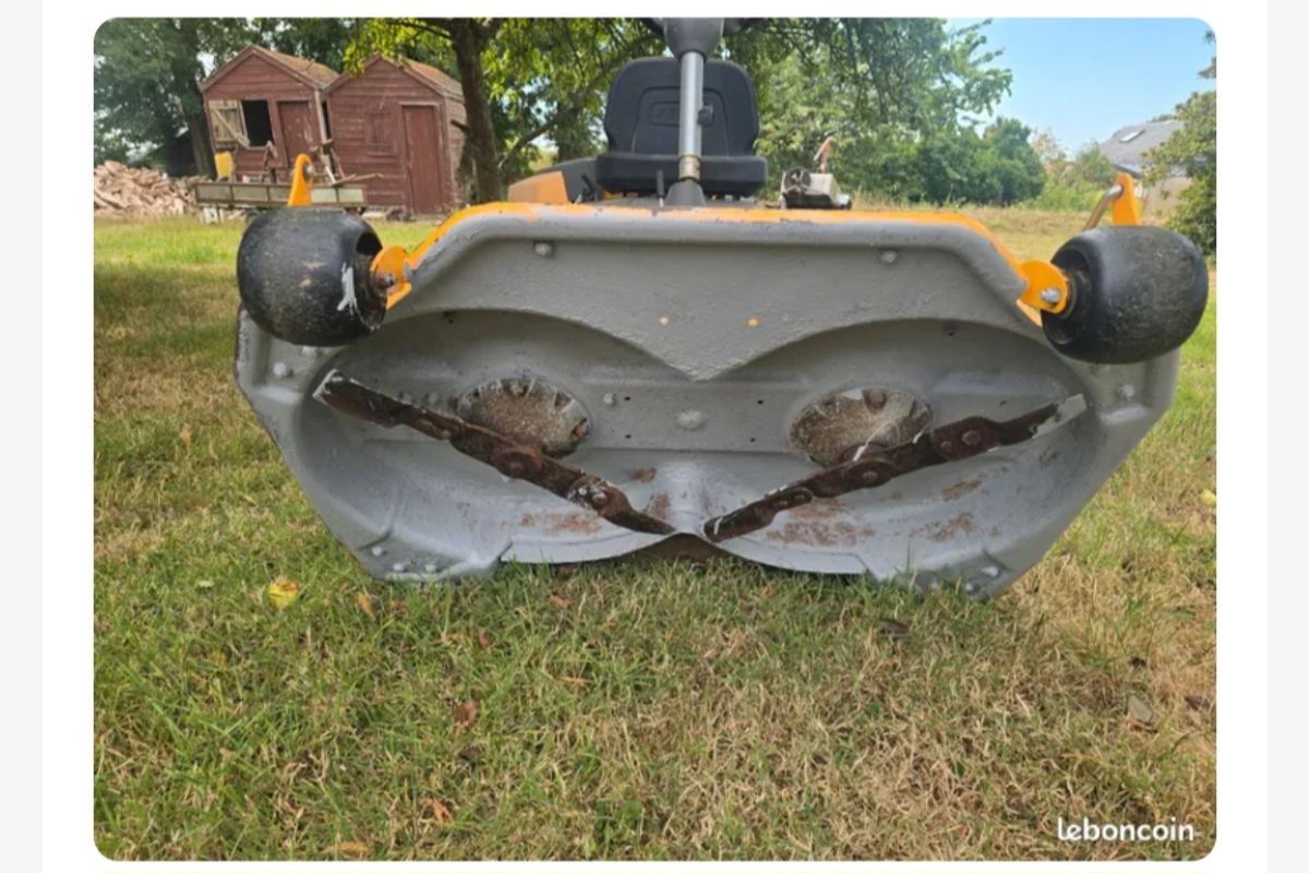Tracteur tondeuse stiga Park 220 - 30256724_6bca4d38c5f6a93ec82a06d73806b7f1.jpg