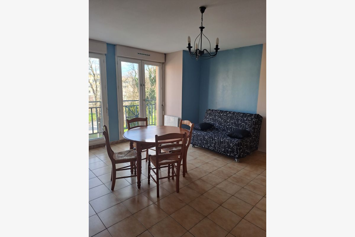 Location appartement meublé - 30257358_74721e5ab8953531d0ab839839289a6b.jpg