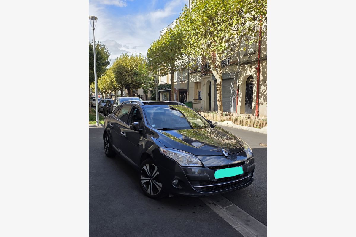 Photo 1 Renault Megane 3 Bose toit ouvrant