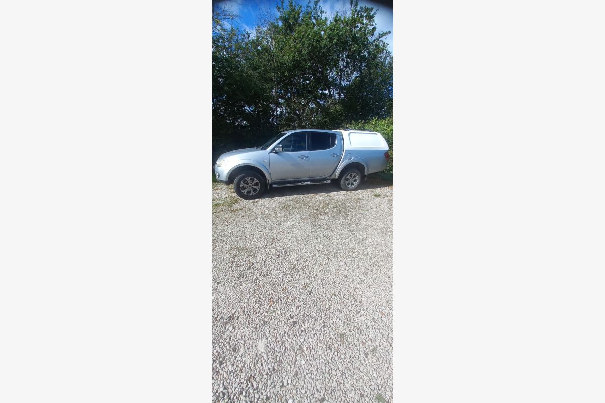 Photo 1 Vend l200