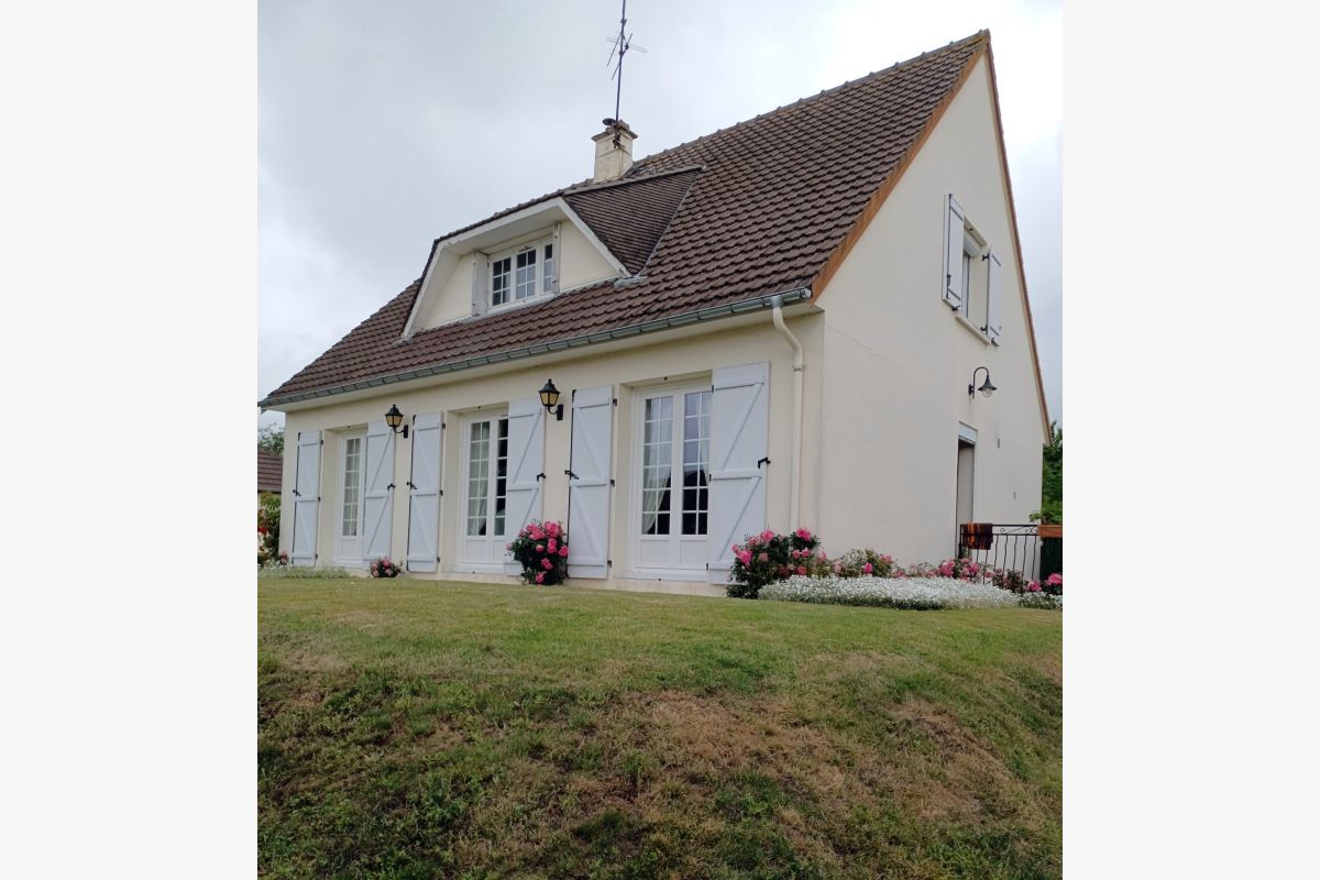 Photo 1 Bayeux, vends maison lumineuse...