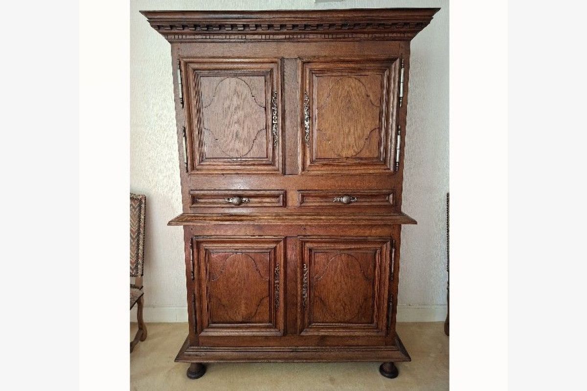 Photo 1 Buffet 4 volets