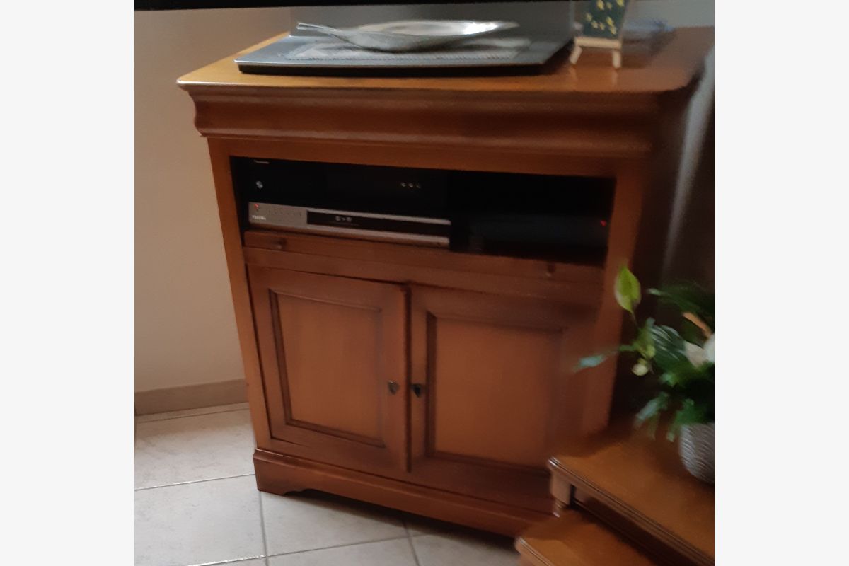 Photo 1 Meuble télé