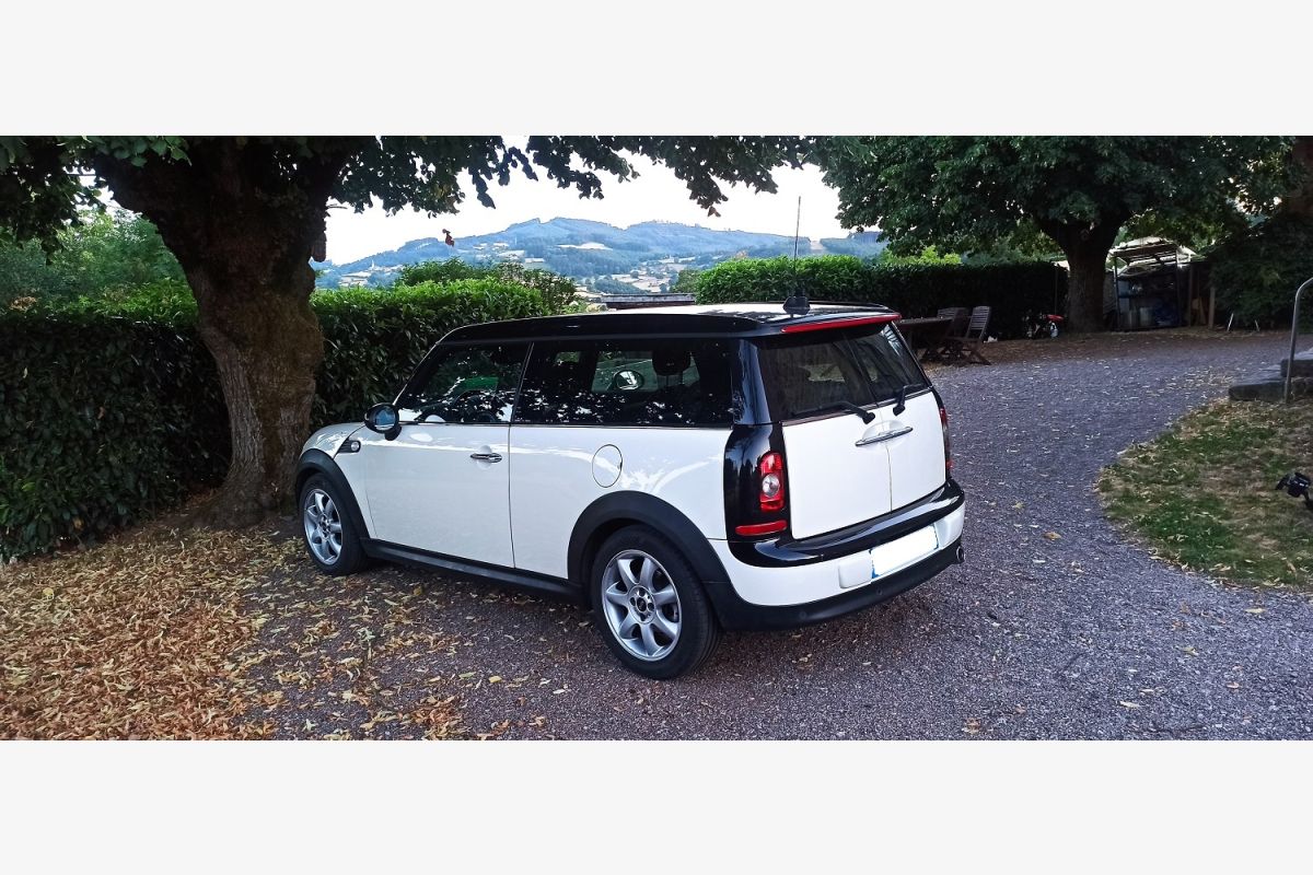 MINI Clubman 1.6d  - 30258267_588765a2c2e3fe069c65f9ae97d6d20d.jpg