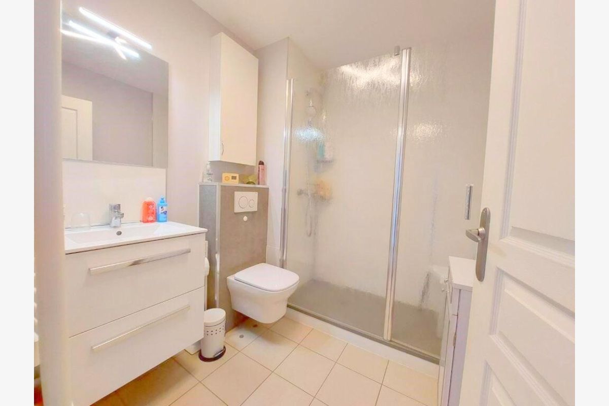 Appartement avec ascenseur et balcon - 30258341_4.jpg