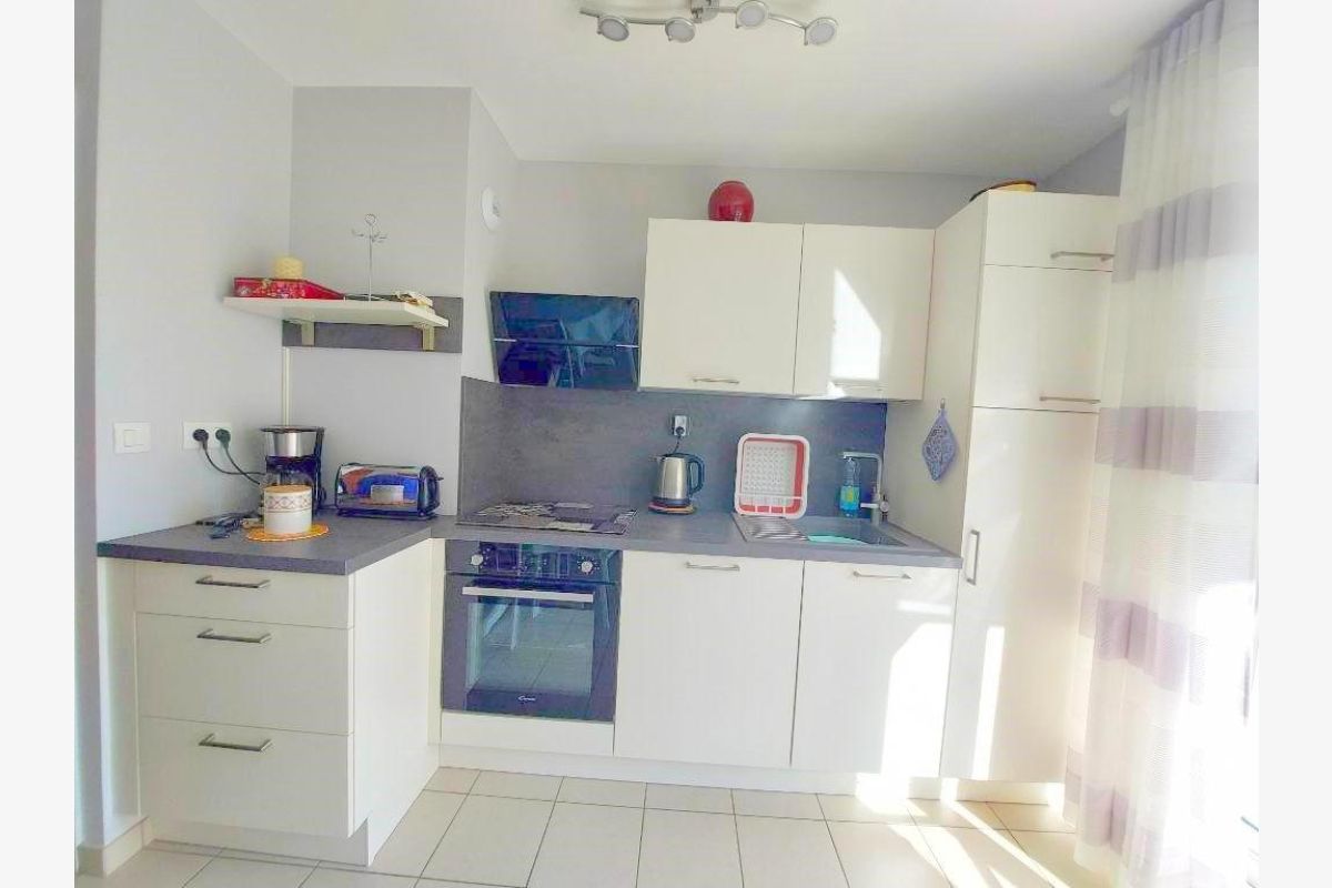 Appartement avec ascenseur et balcon - 30258341_5.jpg
