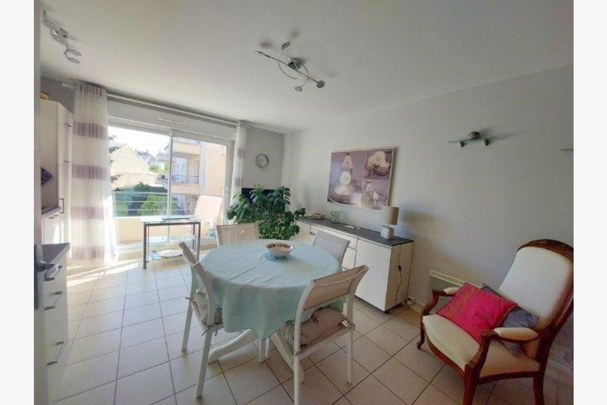 Appartement avec ascenseur et balcon - 30258341_7.jpg