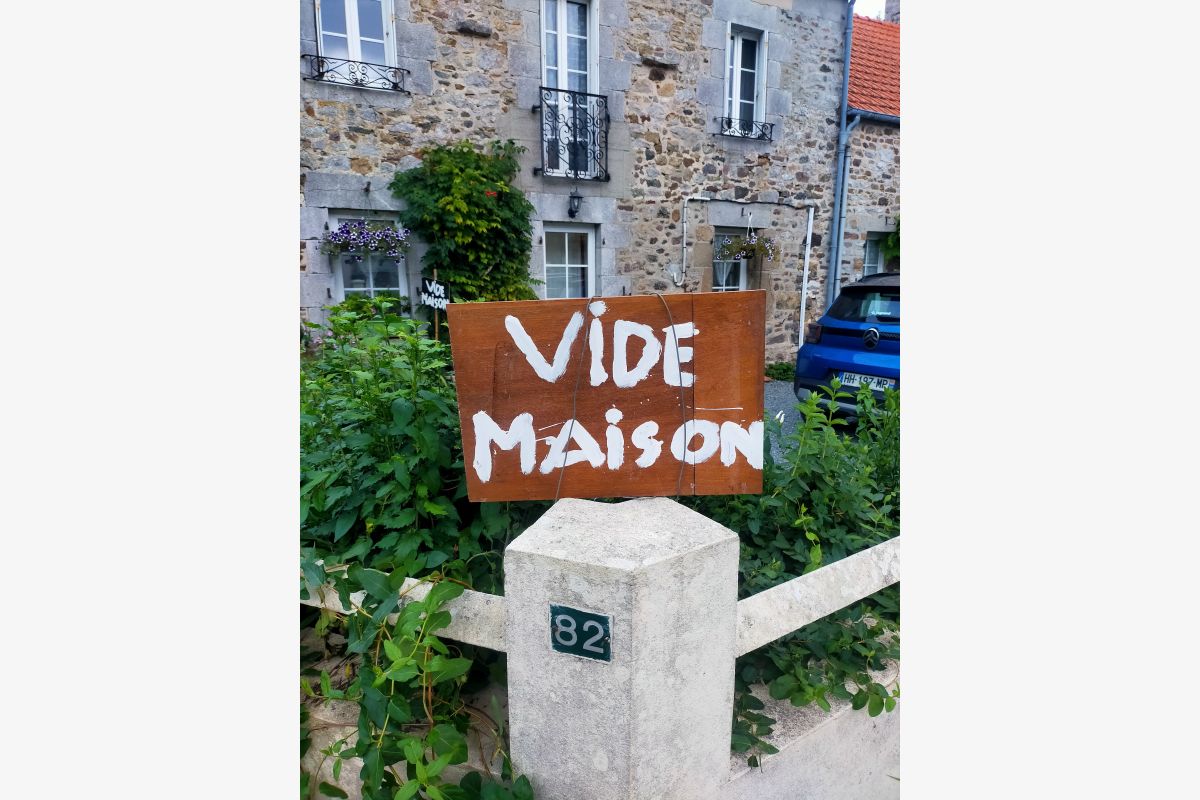 Photo 1 Vide maison