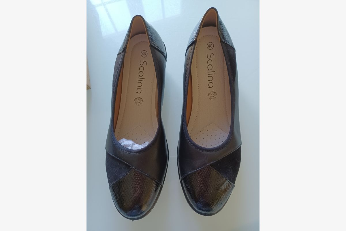 Photo 1 Mocassins vernis noir neufs
