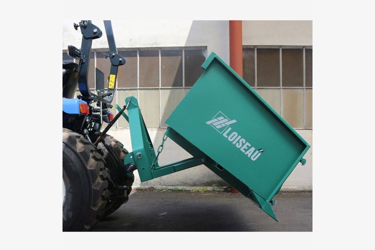 Photo 1 Benne agricole micro tracteur