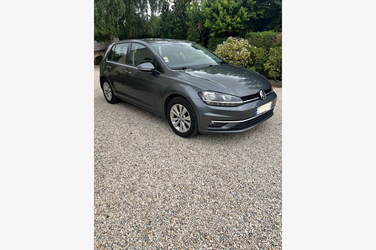 Golf VII 1.6 TDI Confortline - 30258812_6925ed7cb1412d70898b0e097885f156.jpg