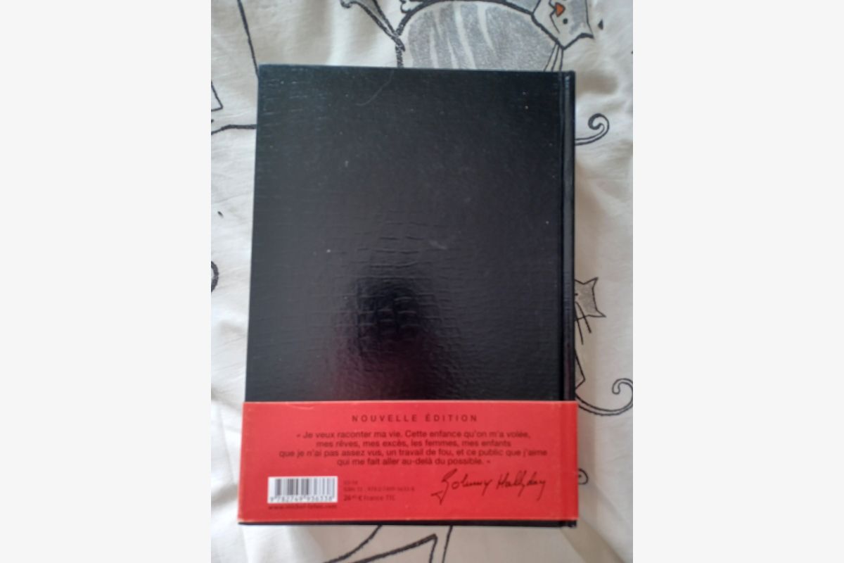 Livre NEUF : Autobiographie de Johnny - 30258867_7f19a490e43bb717f4f9b86bd087fe69.jpg
