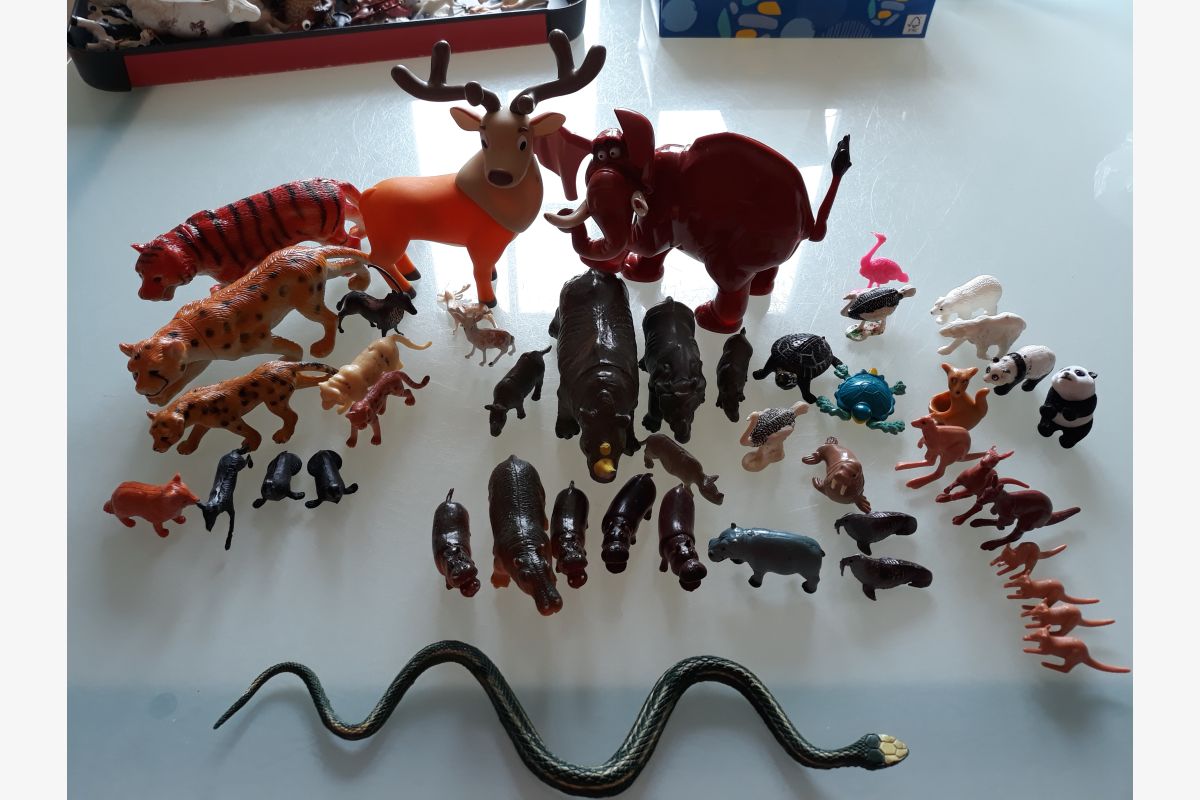Photo 1 Lot de figurines Savane et Forêt + Girafes 
