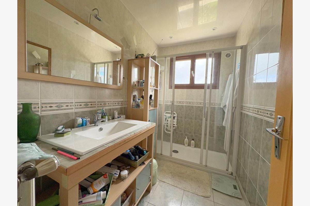 Maison sur sous sol, 6 chambres - 30259096_7.jpg