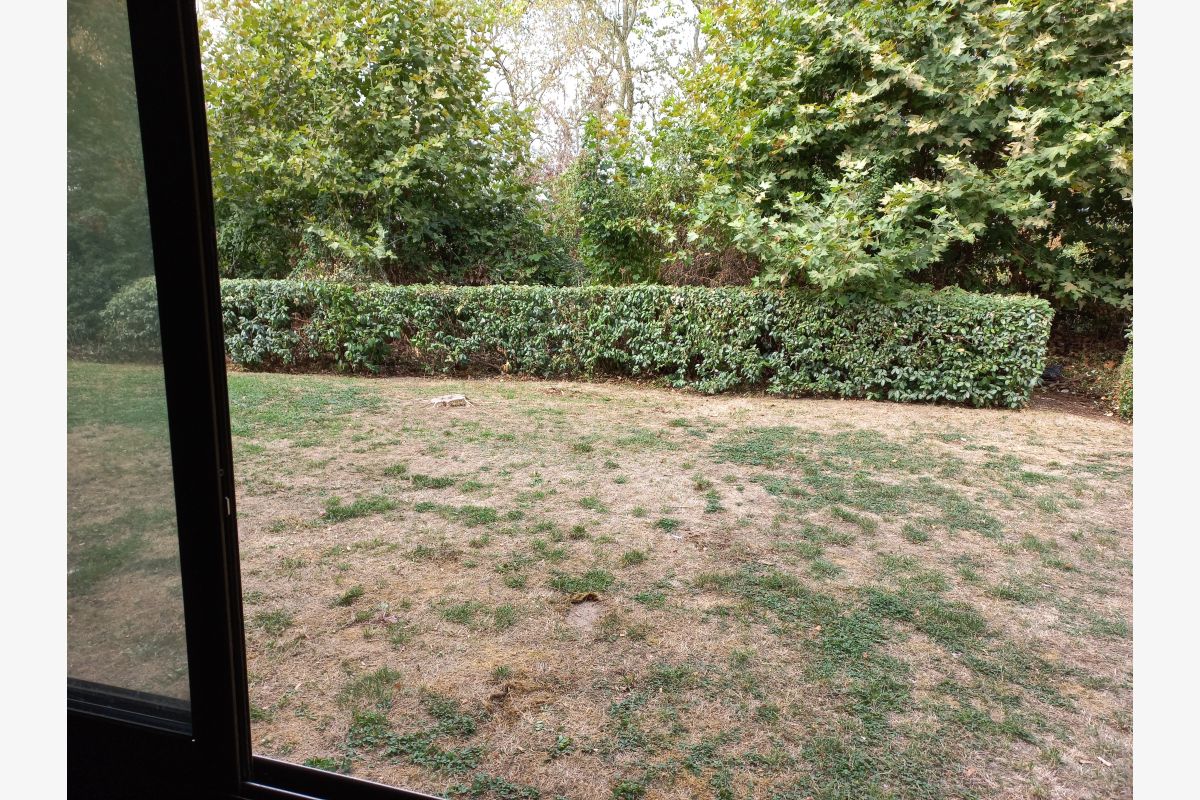 STUDIO MEUBLE A 5MN DE VILLABE Centre commercial - 30259136_449878d8e87101ecd1fe1b9c66a35236.jpg