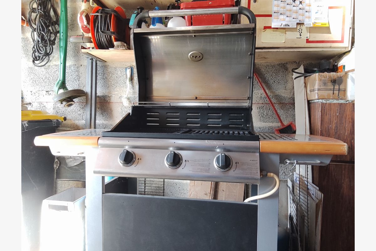 Barbecue de jardin - 30259191_fd5cdc308636d1b0167b84ca3e9d249d.jpg