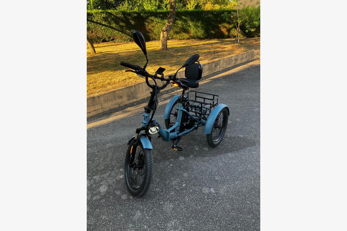 Vélo électrique tricycle - 30259261_d404dfde29dfa37ec11bca26ab313b0e.jpg